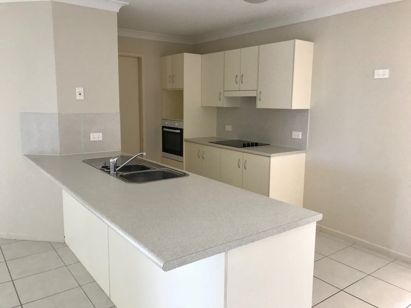 50 Riley Drive, Gracemere QLD 4702