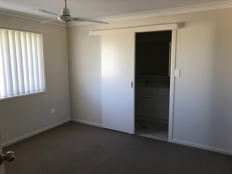 50 Riley Drive, Gracemere QLD 4702