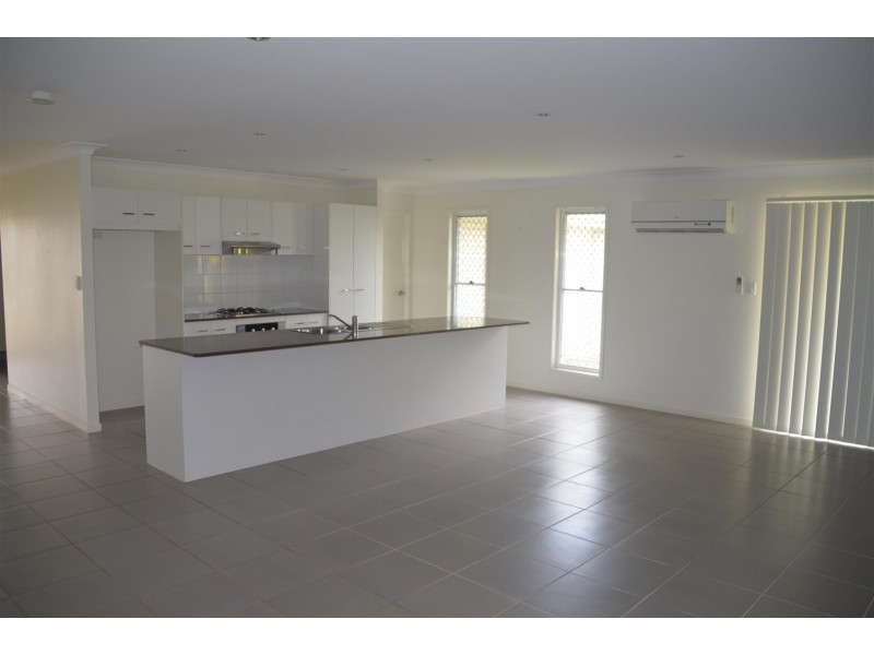 37 Doongarra Crescent, Gracemere QLD 4702