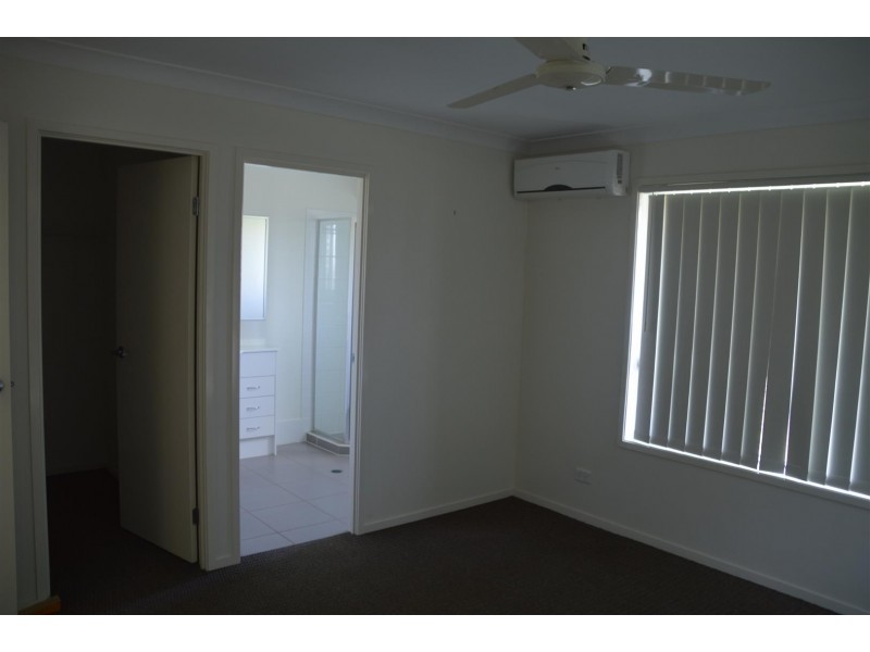 37 Doongarra Crescent, Gracemere QLD 4702