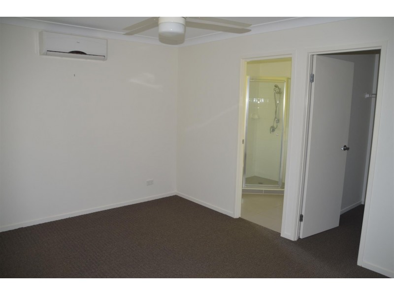 37 Doongarra Crescent, Gracemere QLD 4702