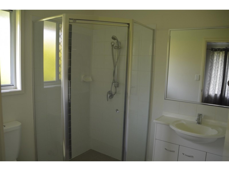 37 Doongarra Crescent, Gracemere QLD 4702