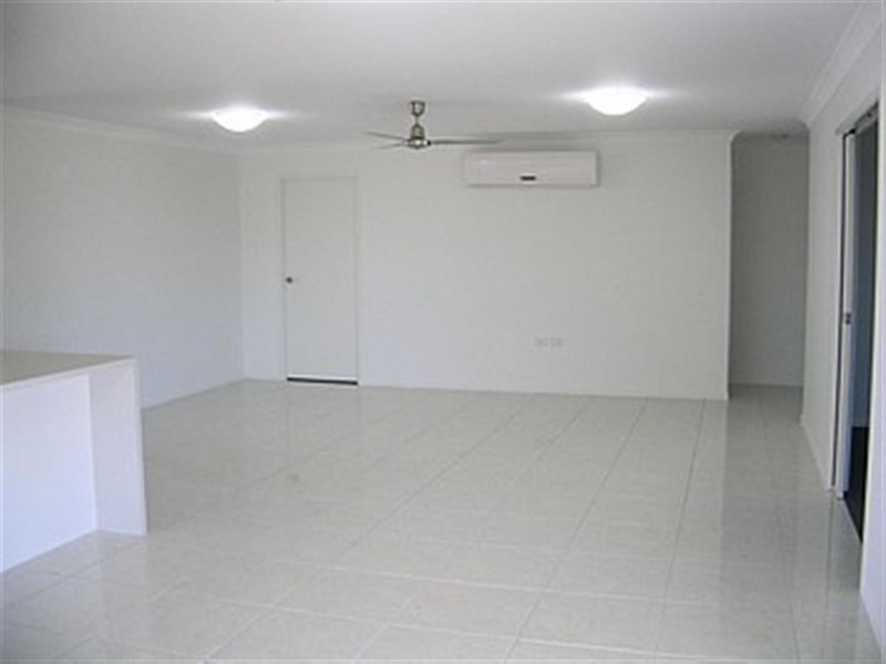 6 Thomas Street, Gracemere QLD 4702