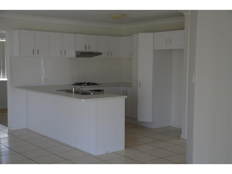 65 Victoria Street, Gracemere QLD 4702