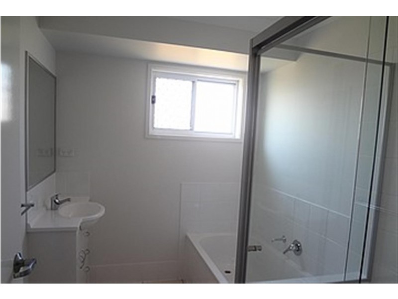 65 Victoria Street, Gracemere QLD 4702