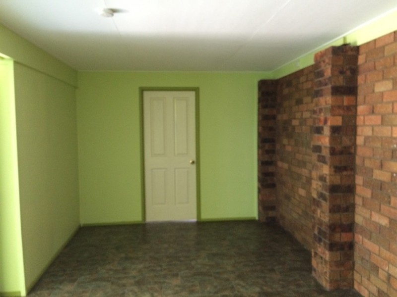 37 Cowan Street, Gracemere QLD 4702