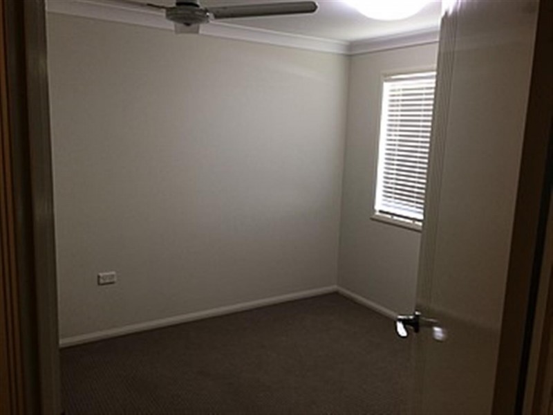 19 Jamie Crescent, Gracemere QLD 4702