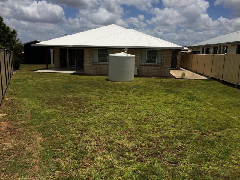 19 Jamie Crescent, Gracemere QLD 4702