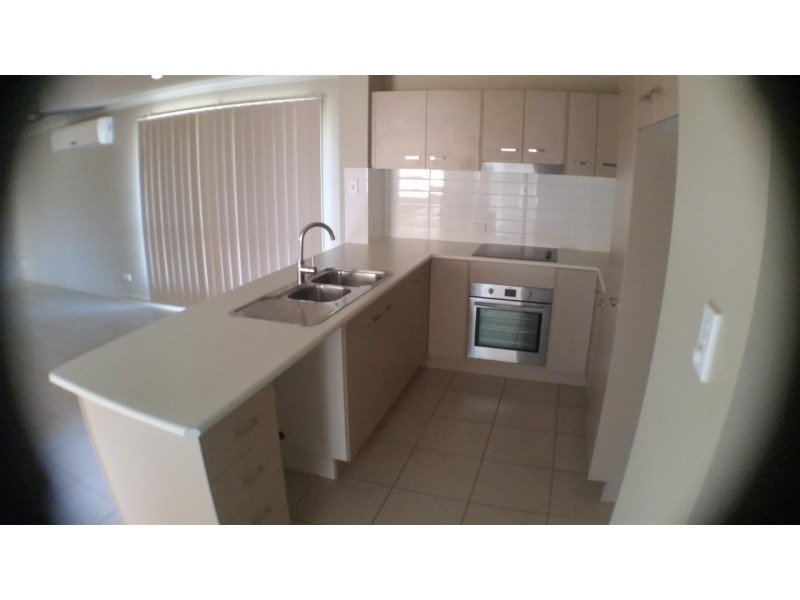 44 John Oxley Drive, Gracemere QLD 4702