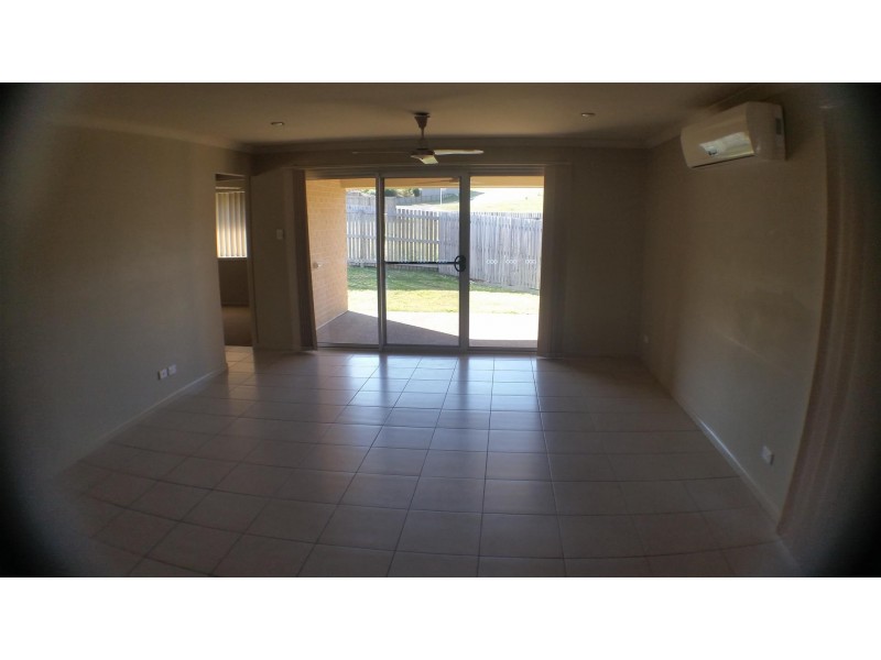 44 John Oxley Drive, Gracemere QLD 4702