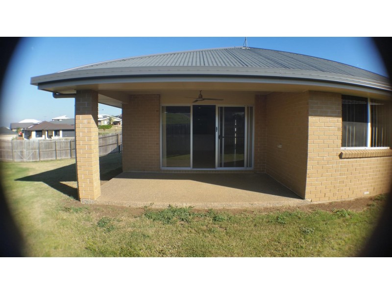 44 John Oxley Drive, Gracemere QLD 4702