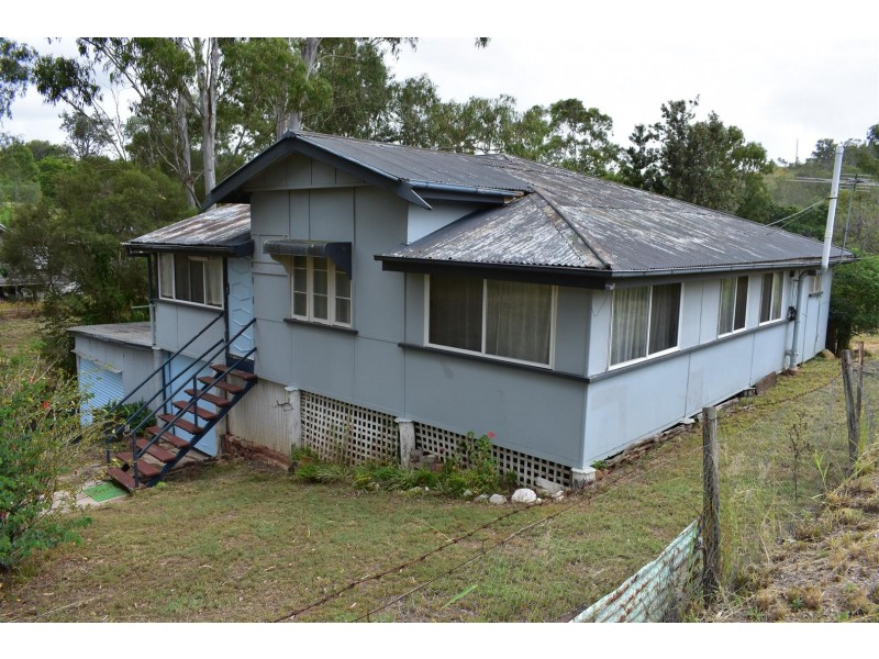 115 Morgan Street, Mount Morgan QLD 4714