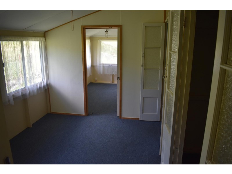 115 Morgan Street, Mount Morgan QLD 4714