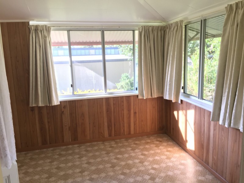 4/352 Lakes Creek Road, Koongal QLD 4701