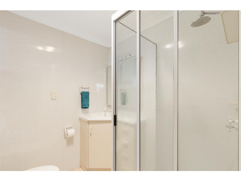 92 Donovan Crescent, Gracemere QLD 4702