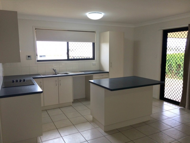 1 Riley Drive, Gracemere QLD 4702