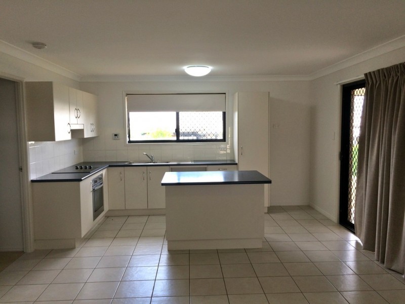 1 Riley Drive, Gracemere QLD 4702