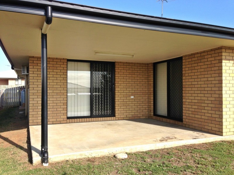 1 Riley Drive, Gracemere QLD 4702