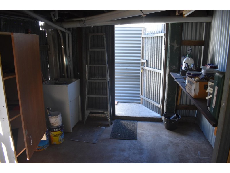 81 James Street, Mount Morgan QLD 4714