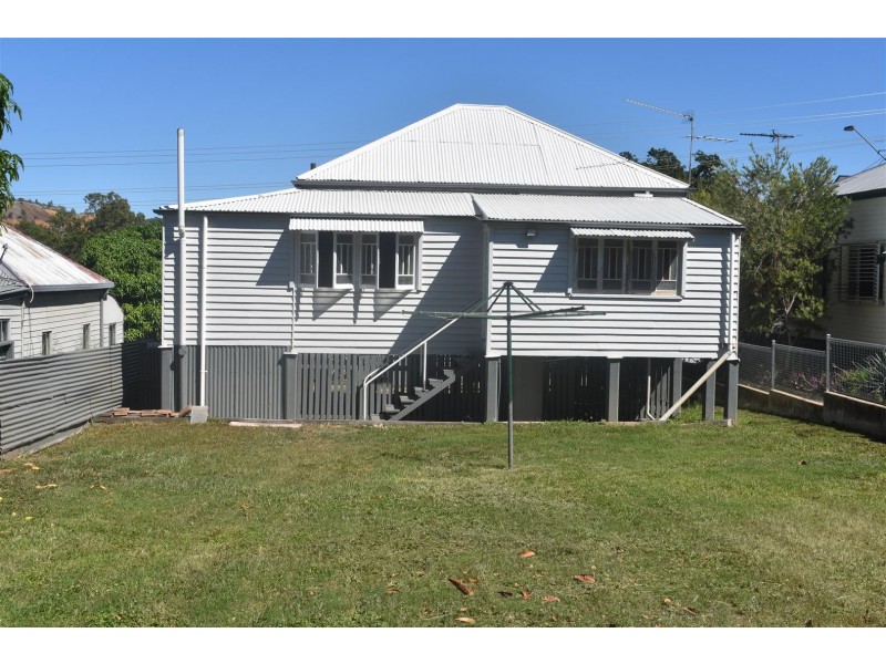 81 James Street, Mount Morgan QLD 4714