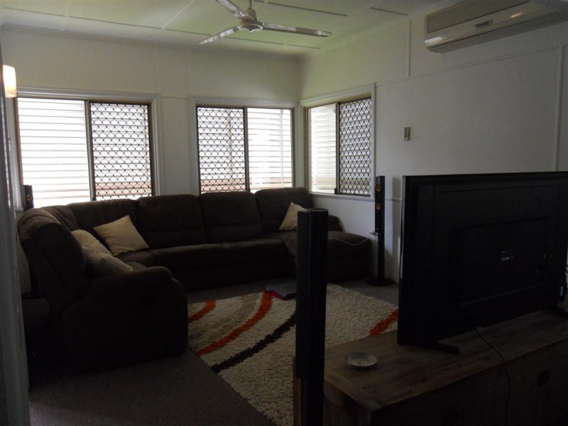 33 Spencer Street, The Range QLD 4700