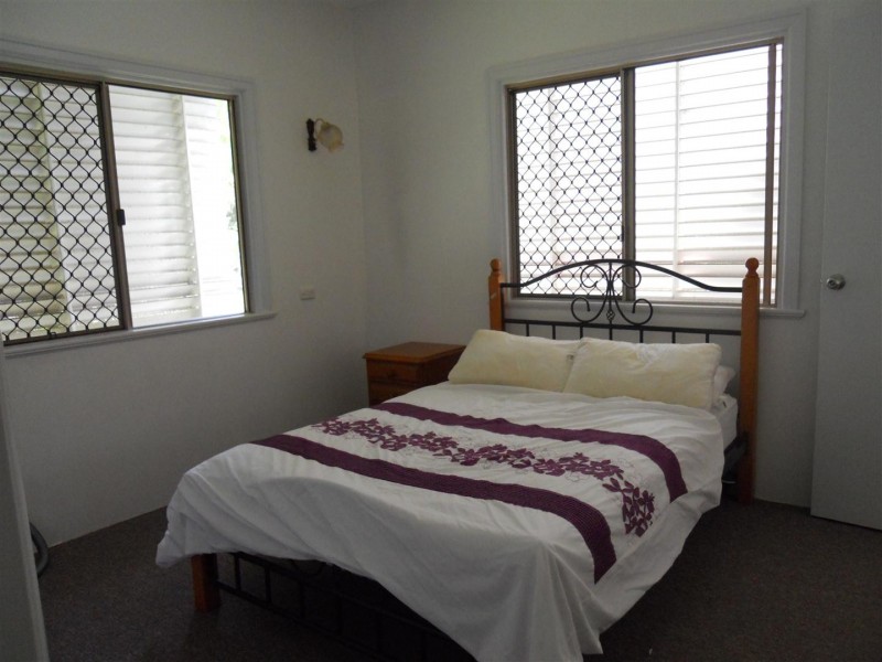 33 Spencer Street, The Range QLD 4700