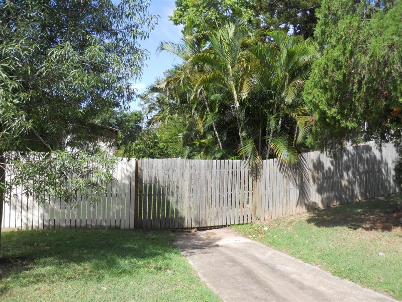 33 Spencer Street, The Range QLD 4700