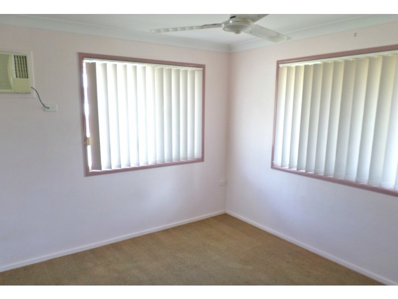33 Dunnett Street, Gracemere QLD 4702