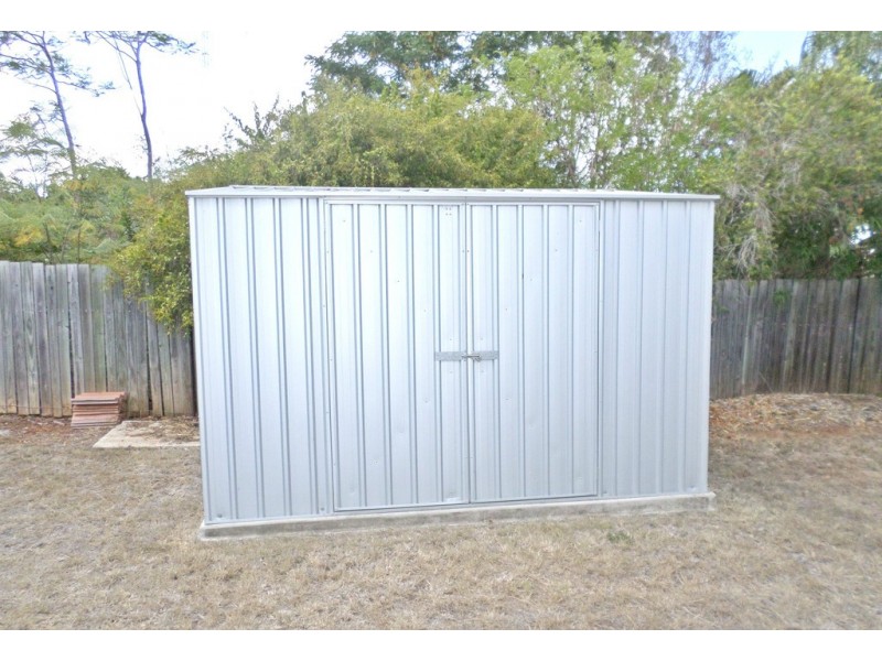 33 Dunnett Street, Gracemere QLD 4702
