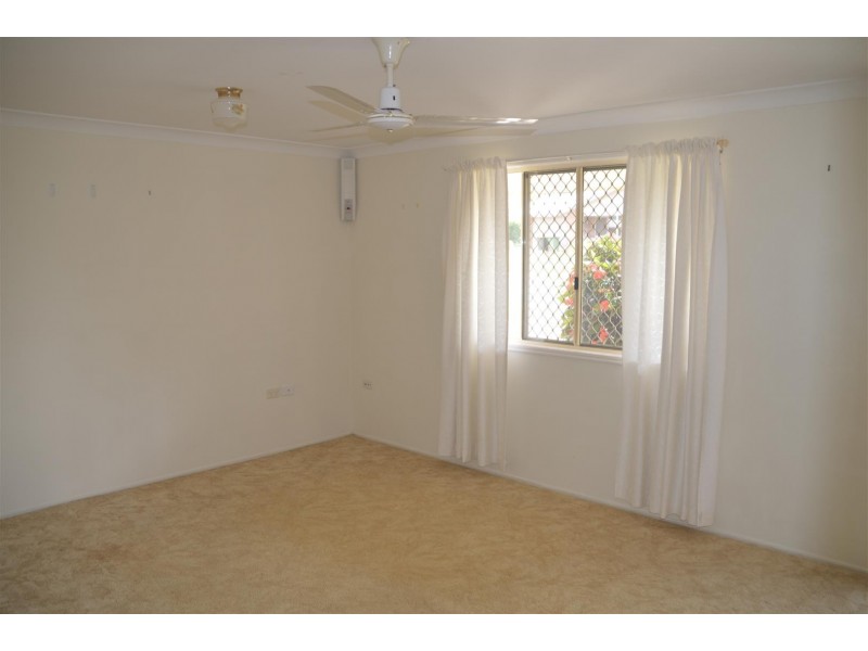 16 Gleeson Close, Gracemere QLD 4702