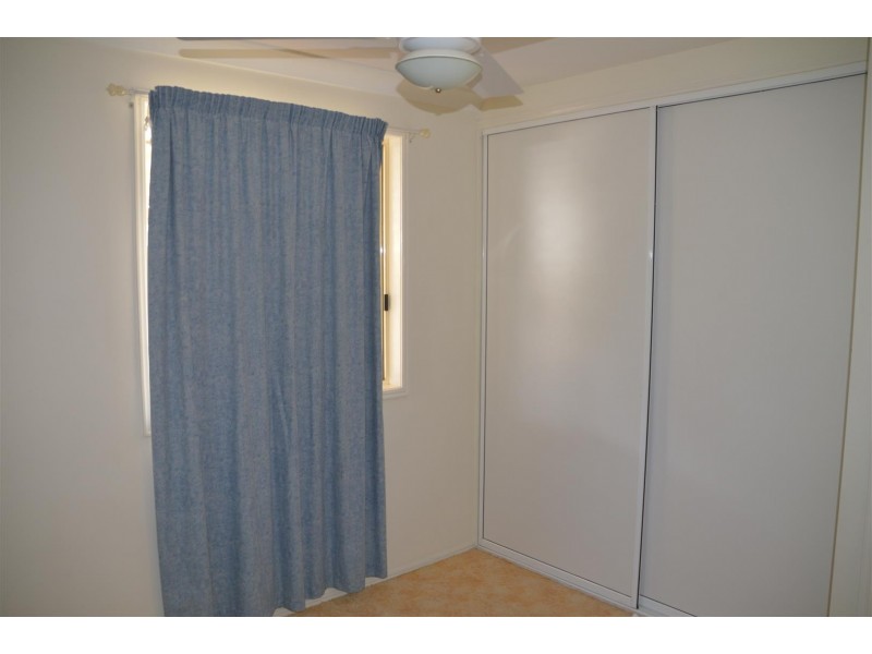 16 Gleeson Close, Gracemere QLD 4702