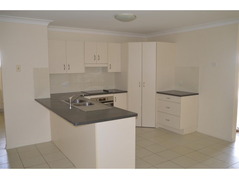 47 Bland Street, Gracemere QLD 4702