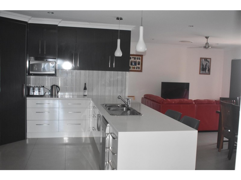 26 Govind Court, Gracemere QLD 4702