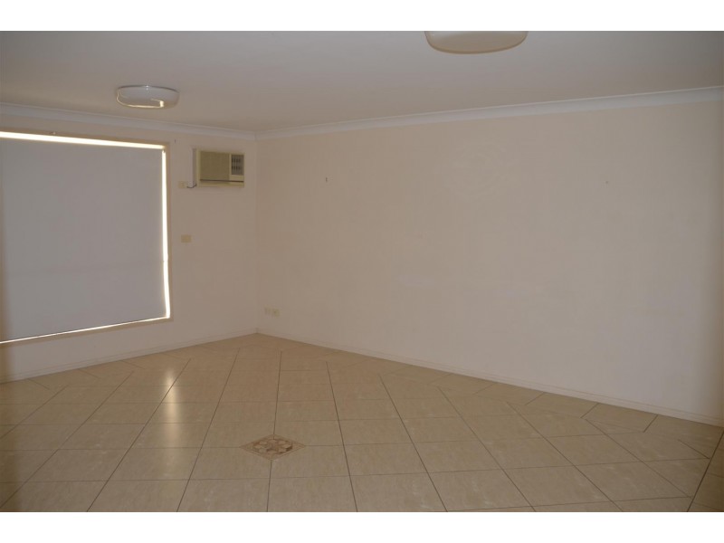 106 Donovan Crescent, Gracemere QLD 4702