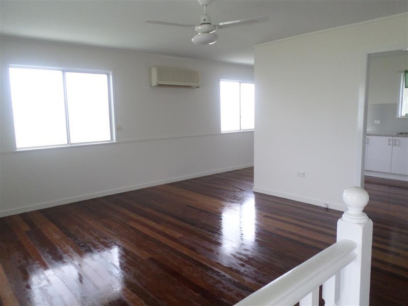 10 Fisher Street, Gracemere QLD 4702