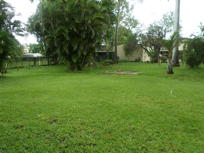 10 Fisher Street, Gracemere QLD 4702