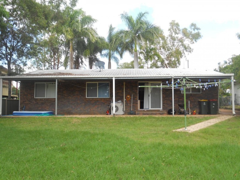 64 Breakspear Street, Gracemere QLD 4702