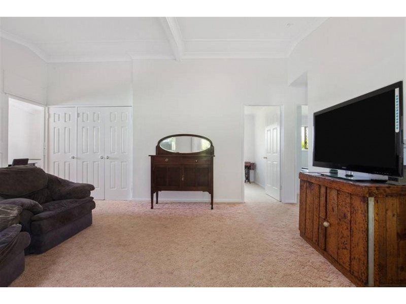 107 Julie Ann Drive, Glendale QLD 4711