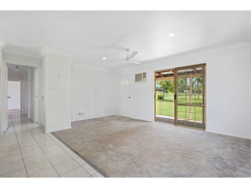 107 Julie Ann Drive, Glendale QLD 4711