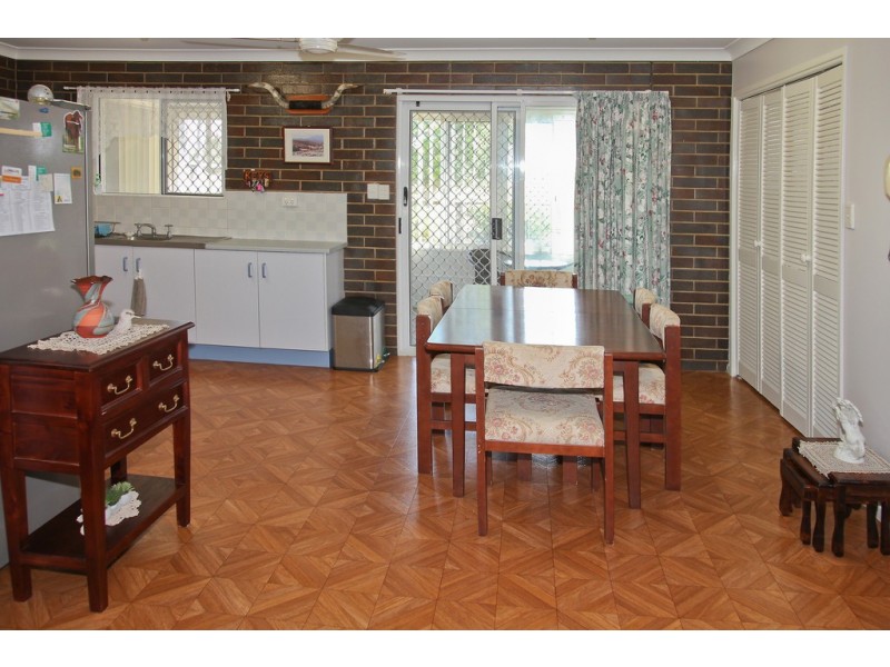 15 Watts Road, Gracemere QLD 4702