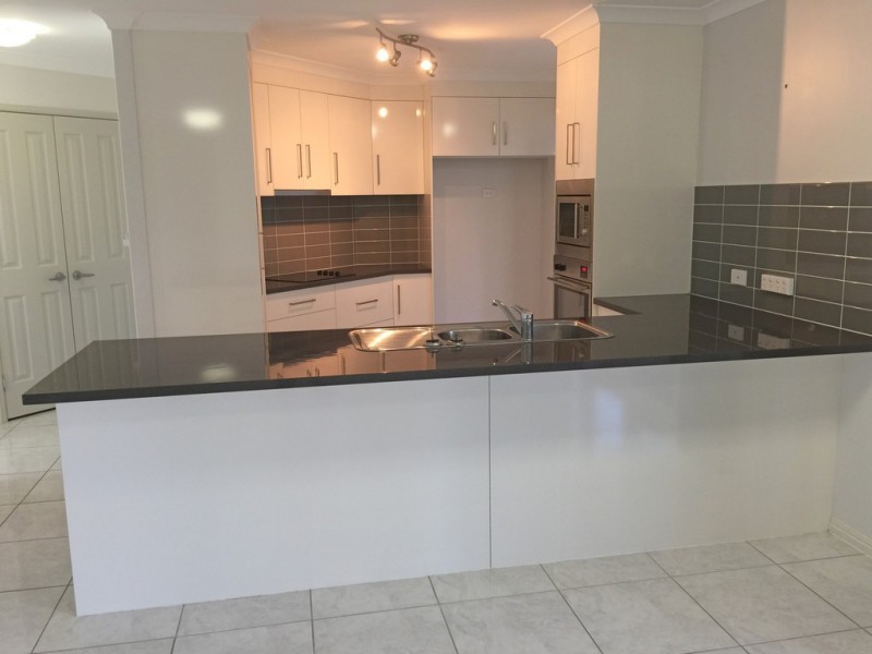 50 Jamie Crescent, Gracemere QLD 4702