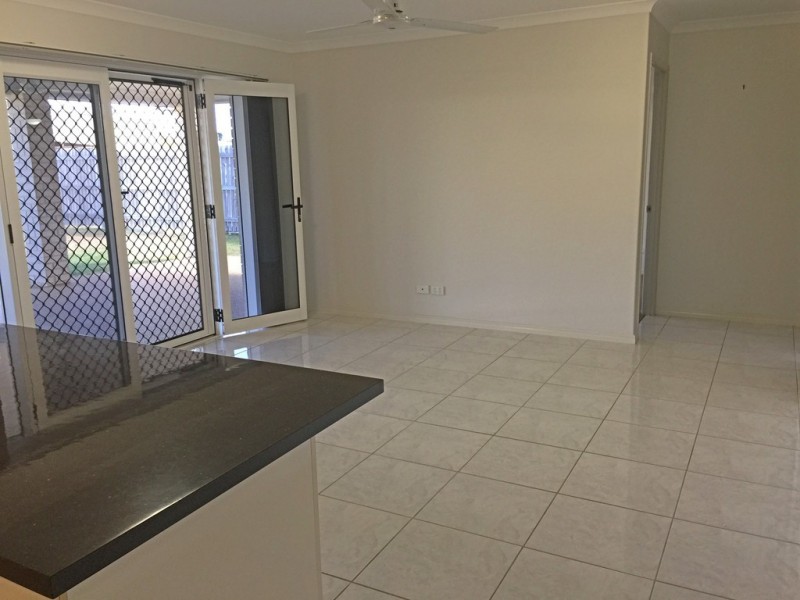 50 Jamie Crescent, Gracemere QLD 4702