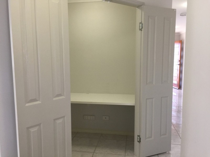 50 Jamie Crescent, Gracemere QLD 4702