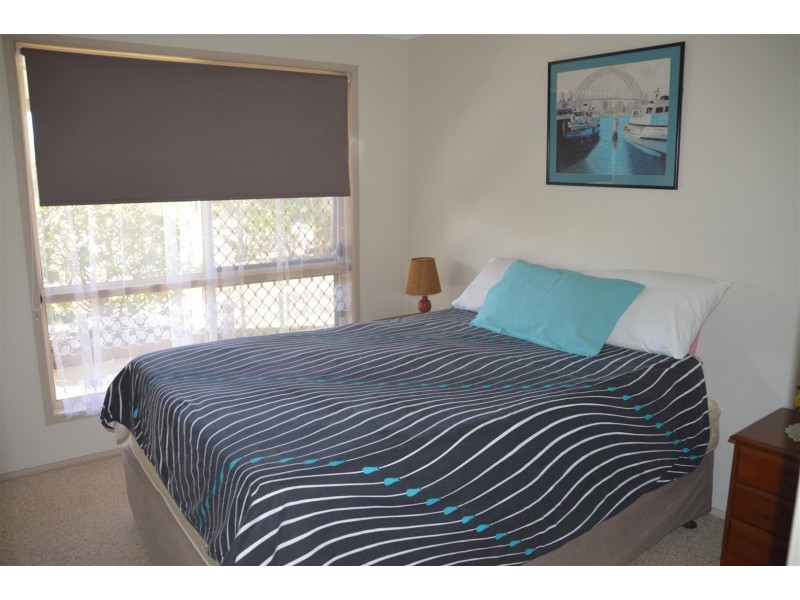 5 Hicks Close, Gracemere QLD 4702