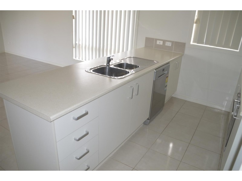 3 Horwell Street, Gracemere QLD 4702