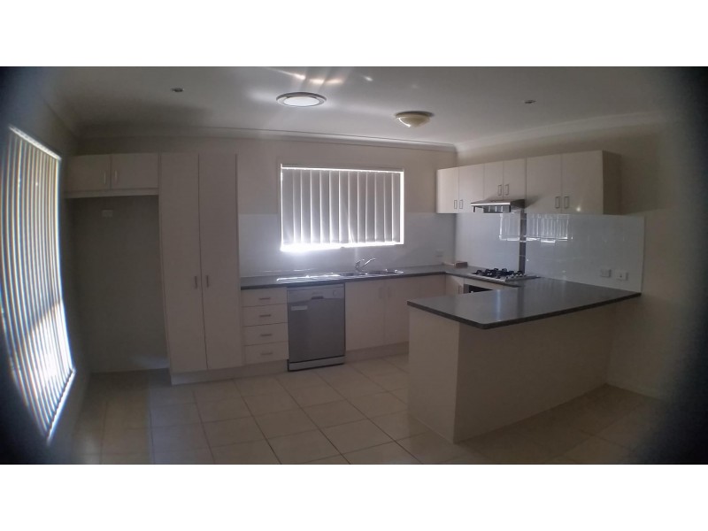 83 Victoria Street, Gracemere QLD 4702