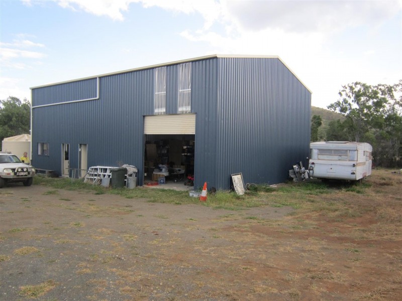 111 Capricorn Highway, Westwood QLD 4702