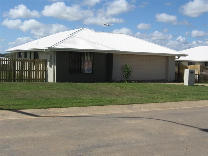 6 Angela Court, Gracemere QLD 4702