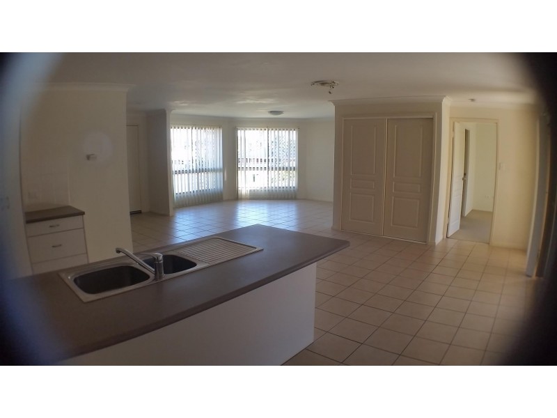 29 Seonaid Place, Gracemere QLD 4702