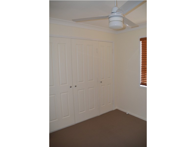 102 DONOVAN CRESCENT, Gracemere QLD 4702